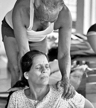 Yoga no se trata de felicidad sino de honestidad